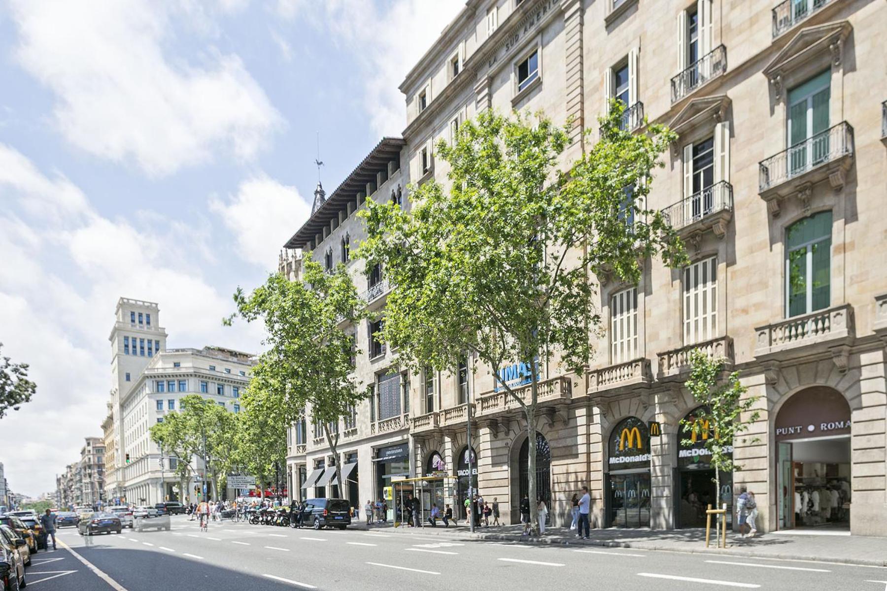 Ola Living Plaza Catalunya, Barcelona